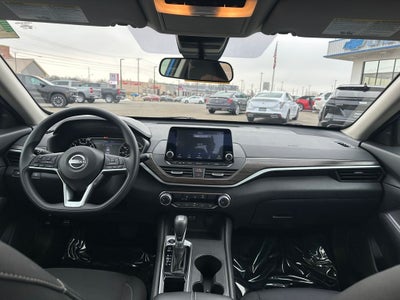 2023 Nissan Sentra SV Xtronic CVT