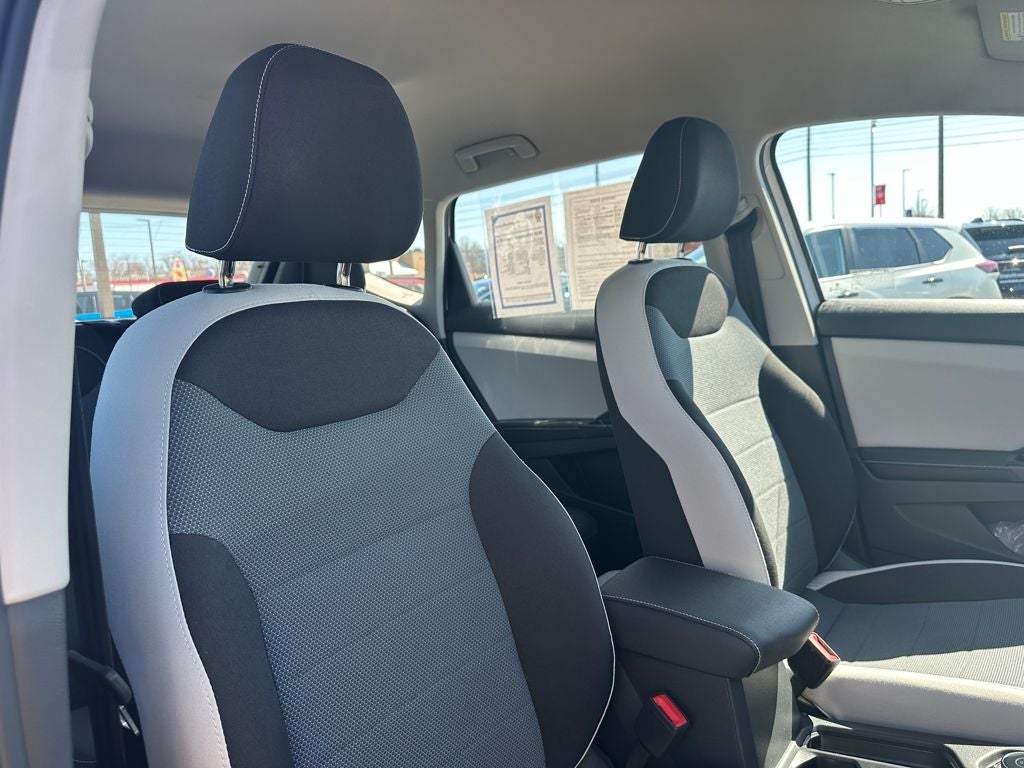 2025 Volkswagen Taos 1.5T S