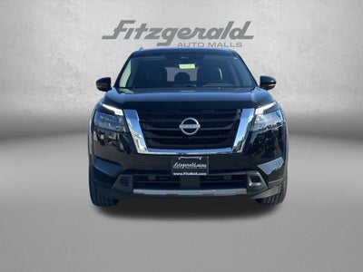 2025 Nissan Pathfinder SL 4WD