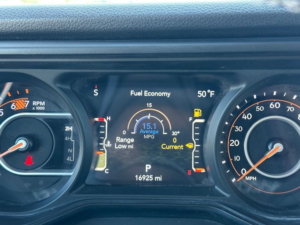 2025 Jeep Wrangler 4-Door Willys 4x4