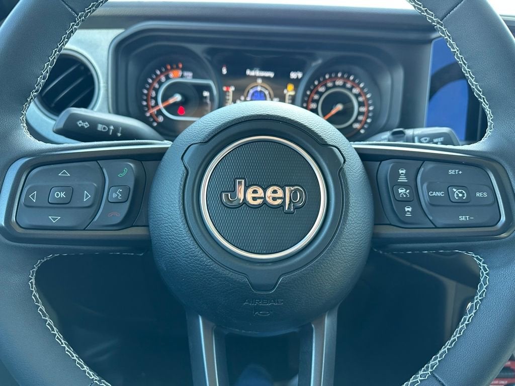 2025 Jeep Wrangler 4-Door Willys 4x4