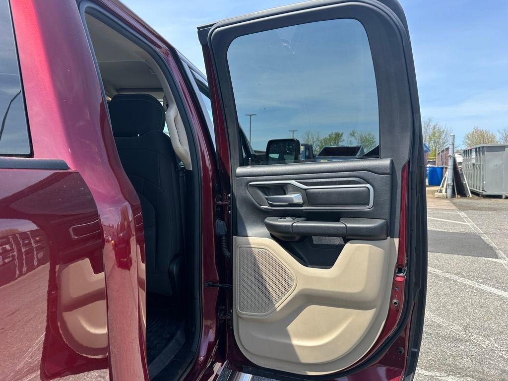 2021 RAM 1500 Big Horn Quad Cab 4x4 6'4" Box