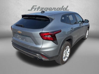 2025 Chevrolet Trax LS