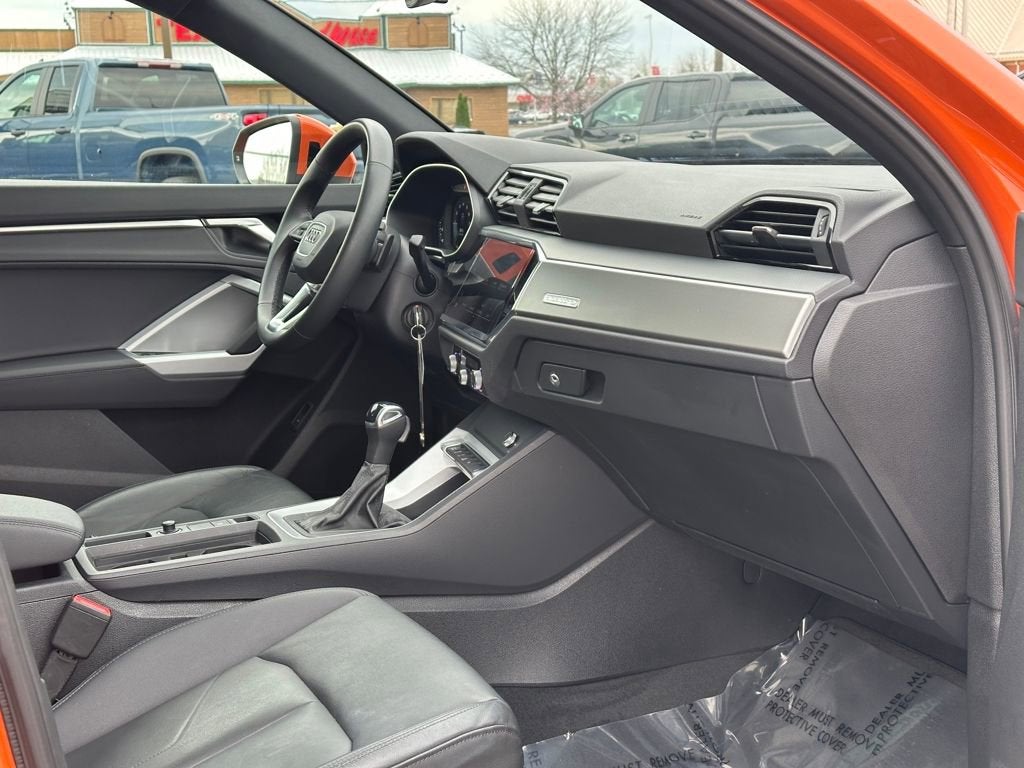 2025 Audi Q3 S line Premium