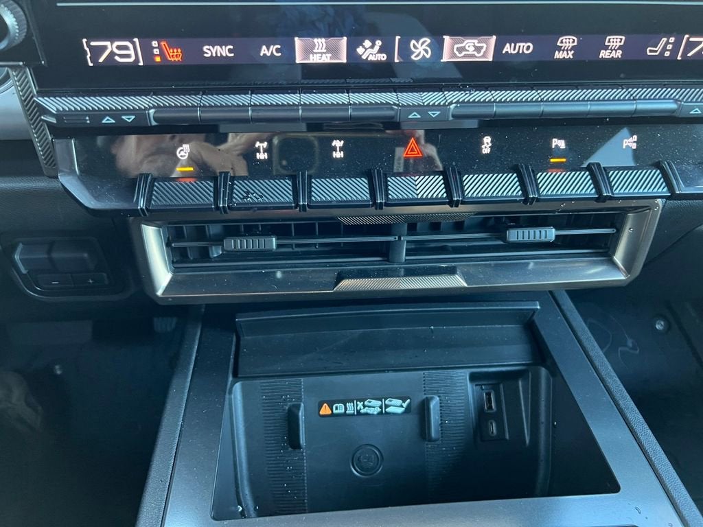 2024 GMC HUMMER EV SUV 2X