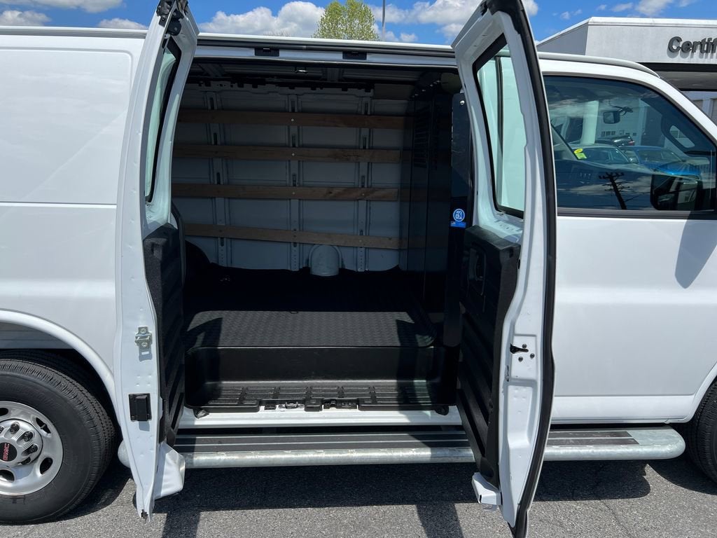 2025 GMC Savana Cargo Work Van