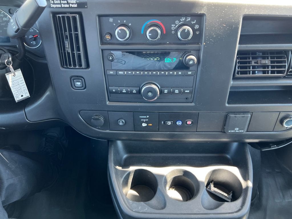 2025 GMC Savana Cargo Work Van