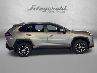 2022 Toyota RAV4 LE