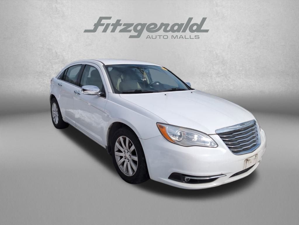 2014 Chrysler 200 Limited