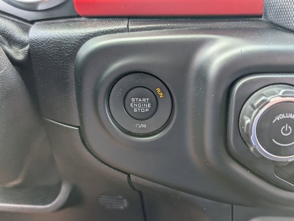 2019 Jeep WRANGLER UNLIMI Base