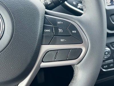 2022 Jeep Cherokee Latitude Lux