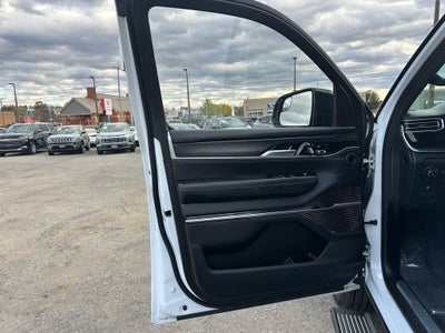 2024 Jeep Grand Wagoneer Series II Obsidian