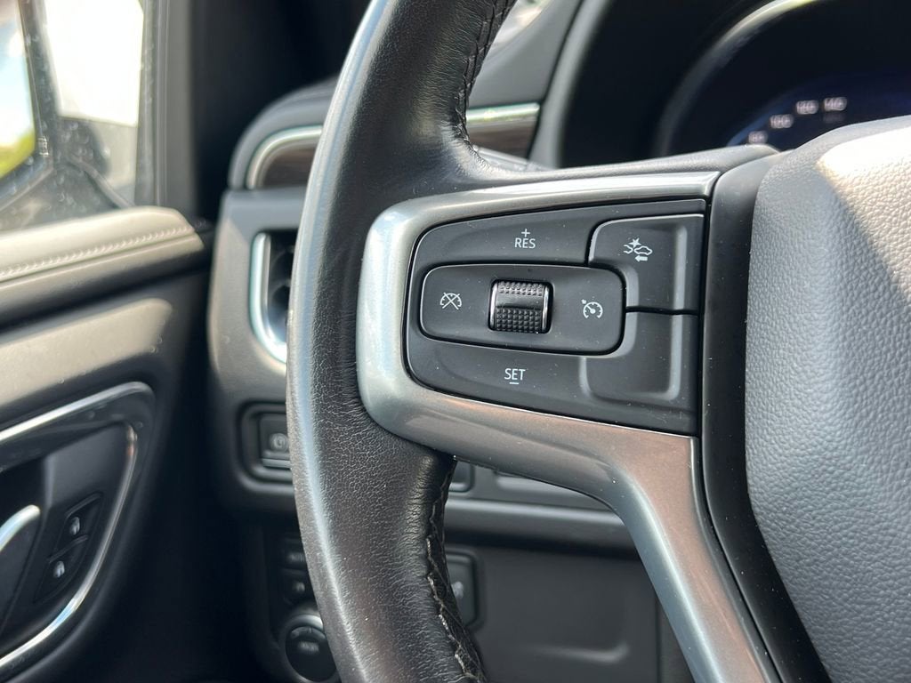 2022 Chevrolet Suburban LT