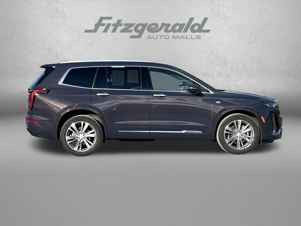 2025 Cadillac XT6 Premium Luxury