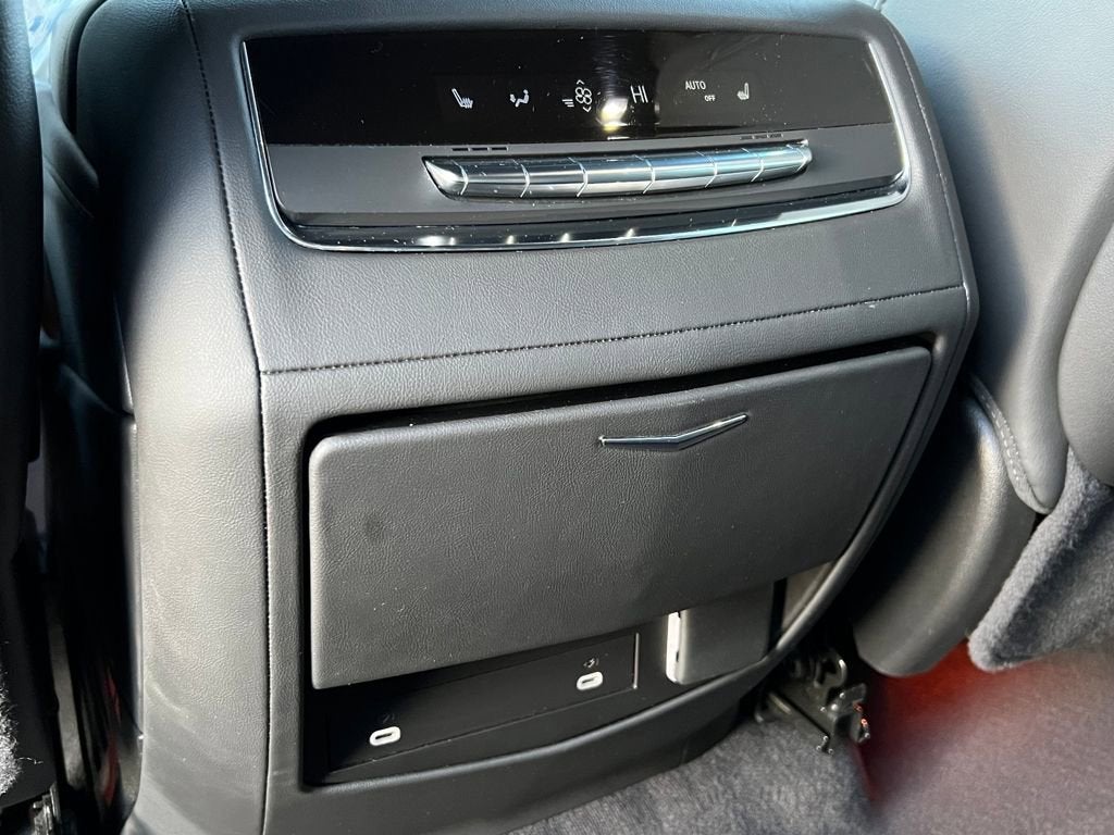 2024 Cadillac Escalade ESV Sport