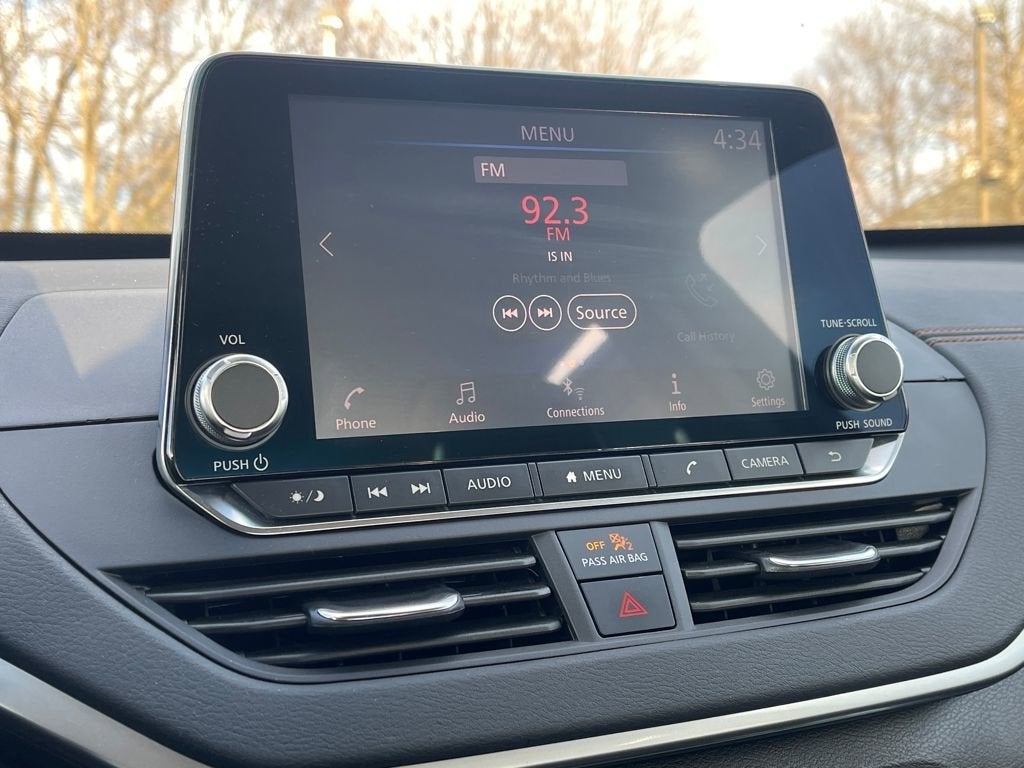 2020 Nissan Altima 2.5 SR