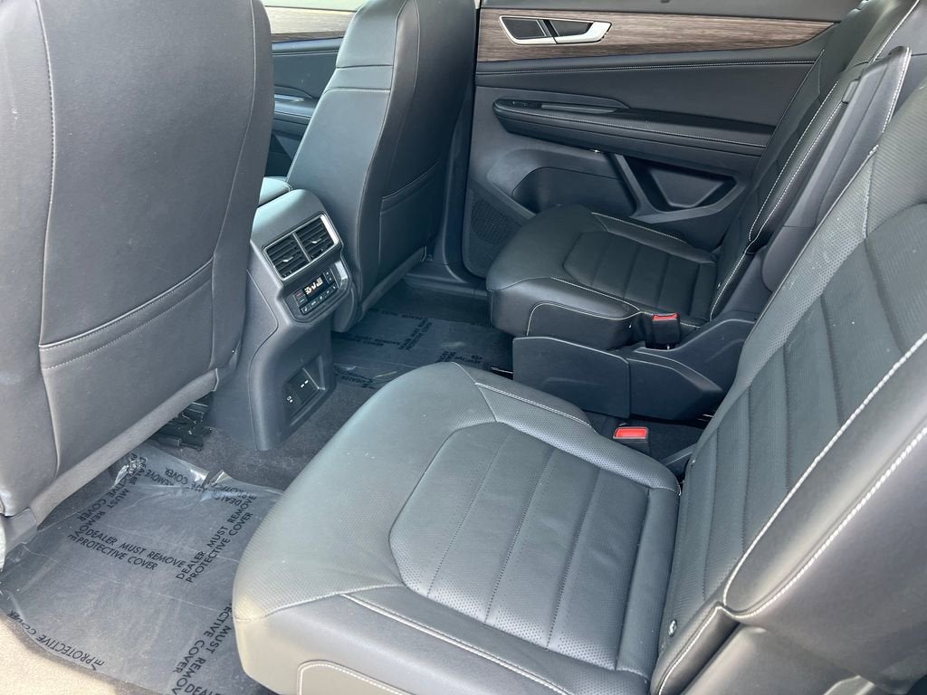 2025 Volkswagen Atlas 2.0T SEL