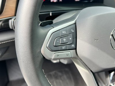 2025 Volkswagen Atlas 2.0T SE w/Technology