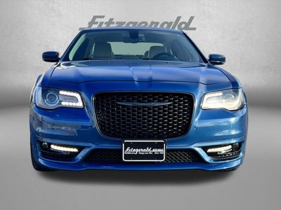 2022 Chrysler 300 Touring L