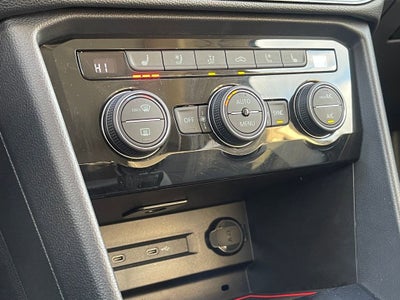 2024 Volkswagen Taos SEL