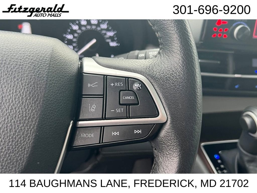 2024 Toyota Sienna XLE