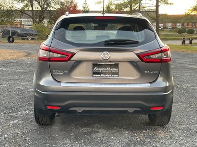 2022 Nissan Rogue Sport SL