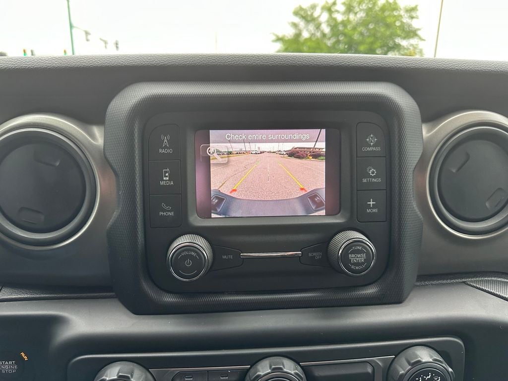 2021 Jeep Gladiator Sport