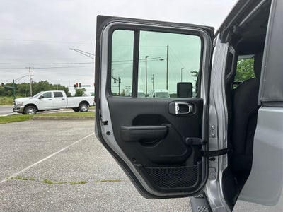 2021 Jeep Gladiator Sport