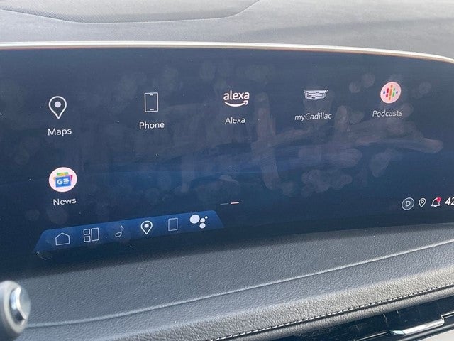 2025 Cadillac XT4 Premium Luxury