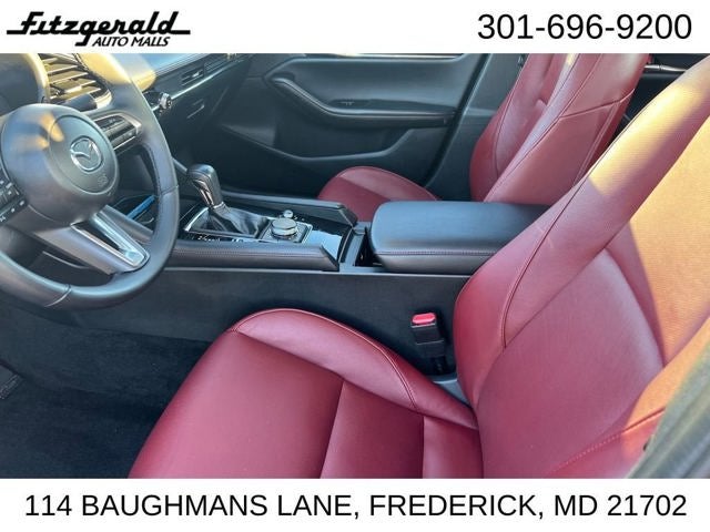 2025 Mazda Mazda3 Sedan 2.5 S Carbon Edition