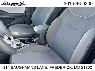 2024 Volkswagen Taos SE