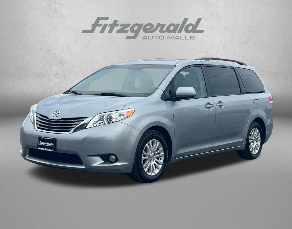2014 Toyota Sienna XLE