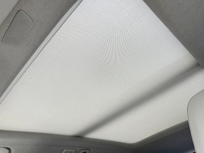 2023 Volvo XC40 Plus Bright Theme